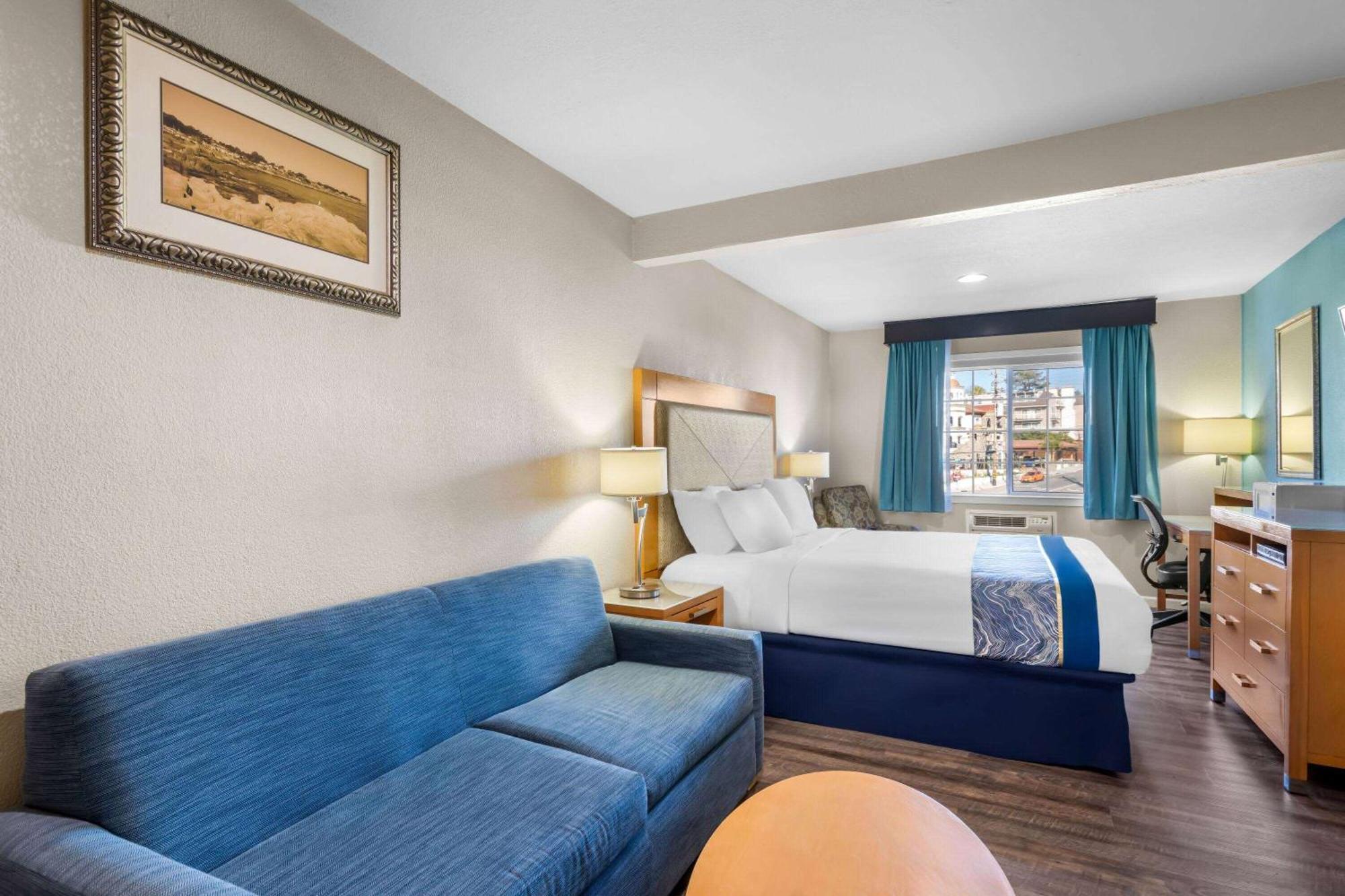Howard Johnson By Wyndham Santa Cruz Beach Boardwalk Экстерьер фото